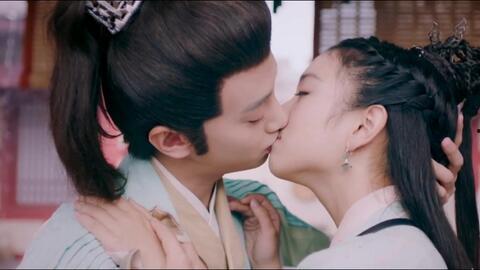 国产古装短剧吻戏视频,一幕幕缠绵吻戏，揭秘国产古装短剧的浪漫魅力