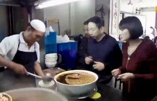 国产电影吃面掀桌子视频,一场视觉盛宴的激情碰撞