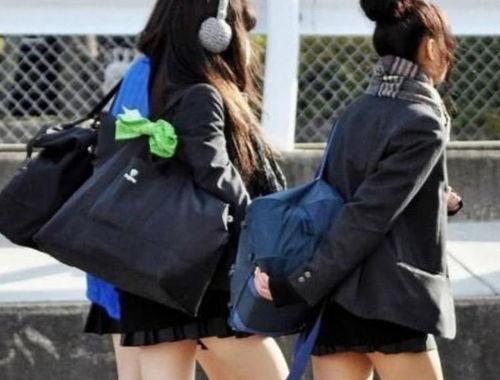 女子甩裙子视频大全国产,时尚潮流与魅力瞬间