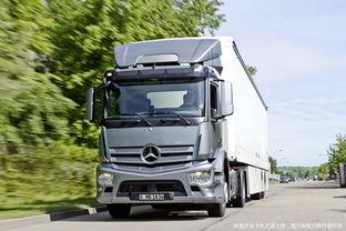 国产奔驰卡车装配车间视频,匠心独运，品质卓越的制造之旅